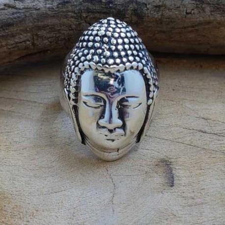 Bague Tête de Bouddha .