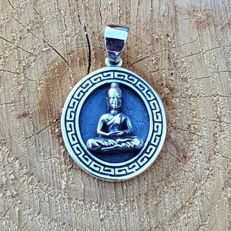 Pendentif Bouddha ovale en argent 925.