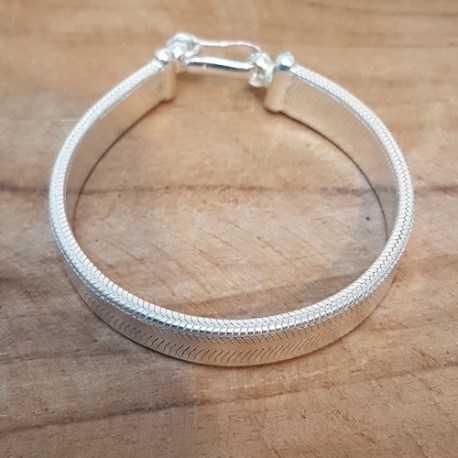 Bracelet plat en argent 925 .