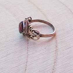 bague argent 925 grenat rouge carrée 7 mm