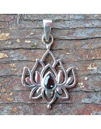 Pendentif Lotus Onyx Noir