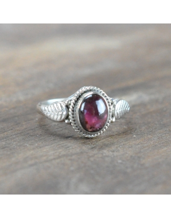 Bague argent amethyste .