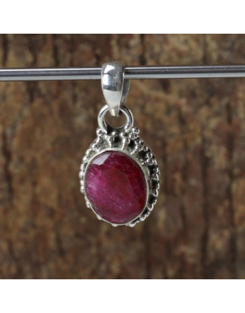 Pendentif Racine de Rubis