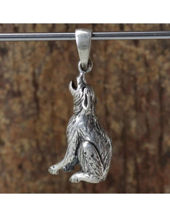 Pendentif loup