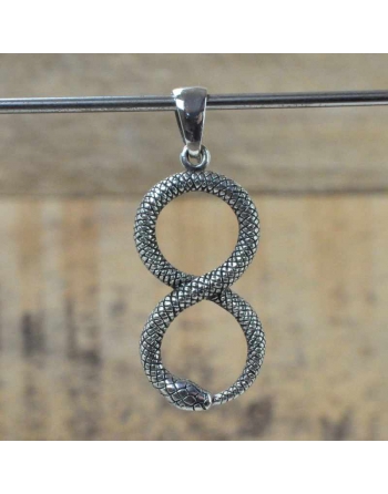 pendentif serpent